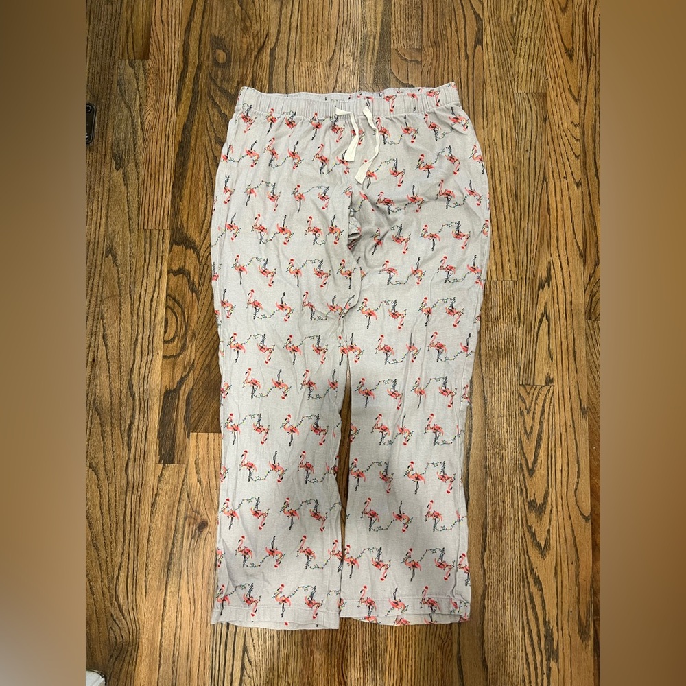 Old Navy Gray Flamingo Print Pajama Pants
